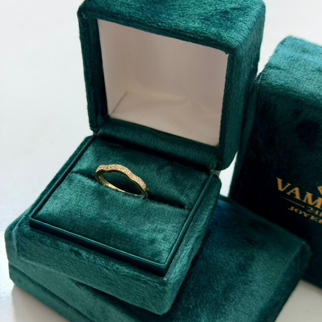 Anillo curva de luz/1.67gr/talla 5